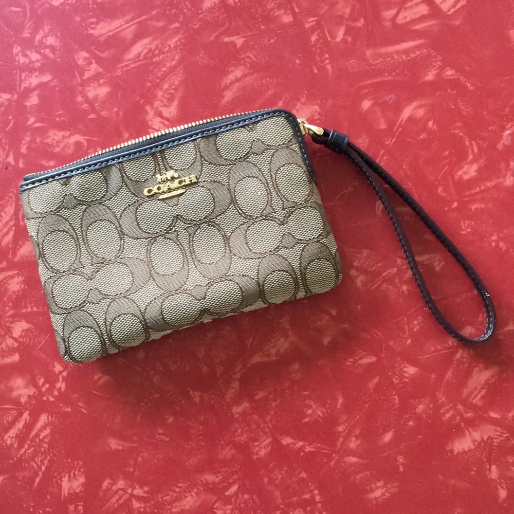 Coach signature small wristlet